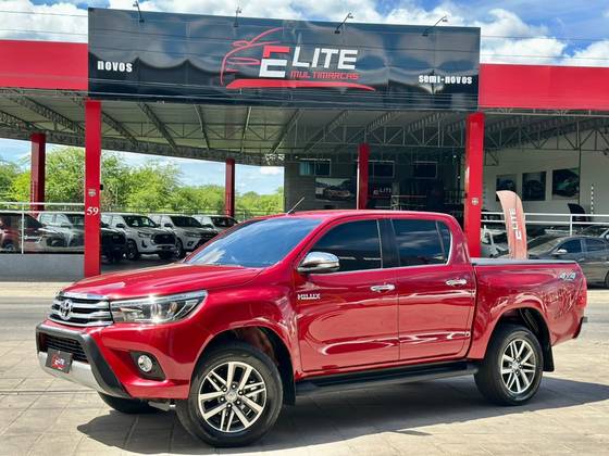 TOYOTA HILUX 2.8 SRX 4X4 CD 16V DIESEL 4P AUTOMÁTICO